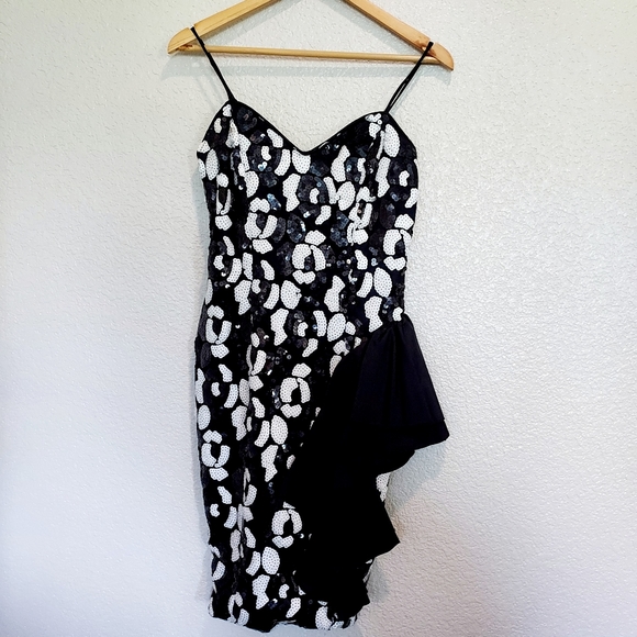 New Leaf Dresses & Skirts - Vintage Black & White Sequin Formal Dress Size 10